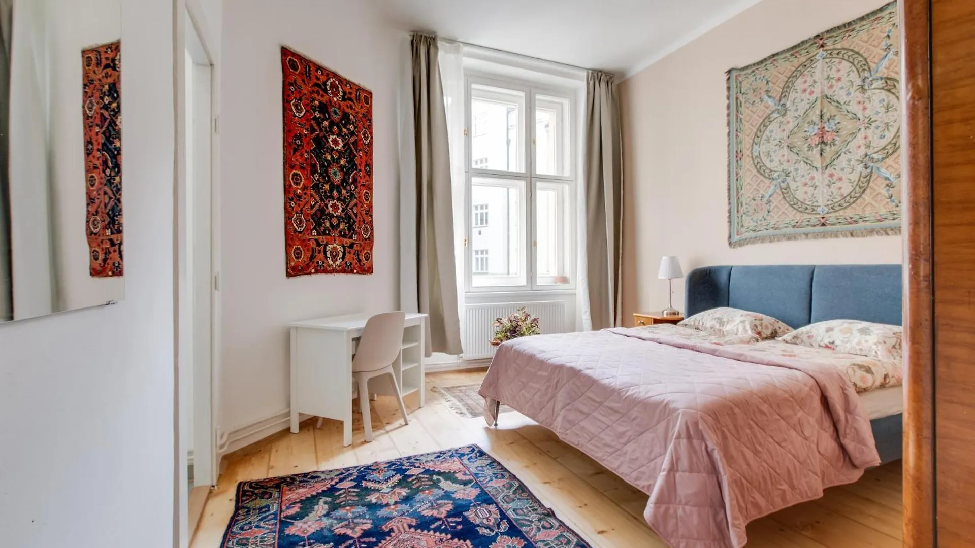 Apartment Prague Heart Of Old Town Comfy Home 2Bdr 2Bath
