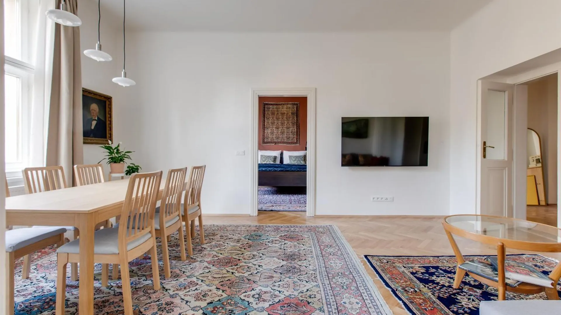 Prague Heart Of Old Town Comfy Home 2Bdr 2Bath Apartment